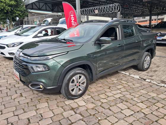 FIAT TORO 1.8 16V EVO FLEX FREEDOM AT6 FIAT TORO 1.8 16V EVO FLEX FREEDOM AT6